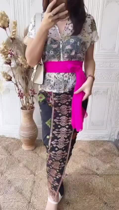 Top Michel/ Atasan Wanita Bahan Katun Bordir