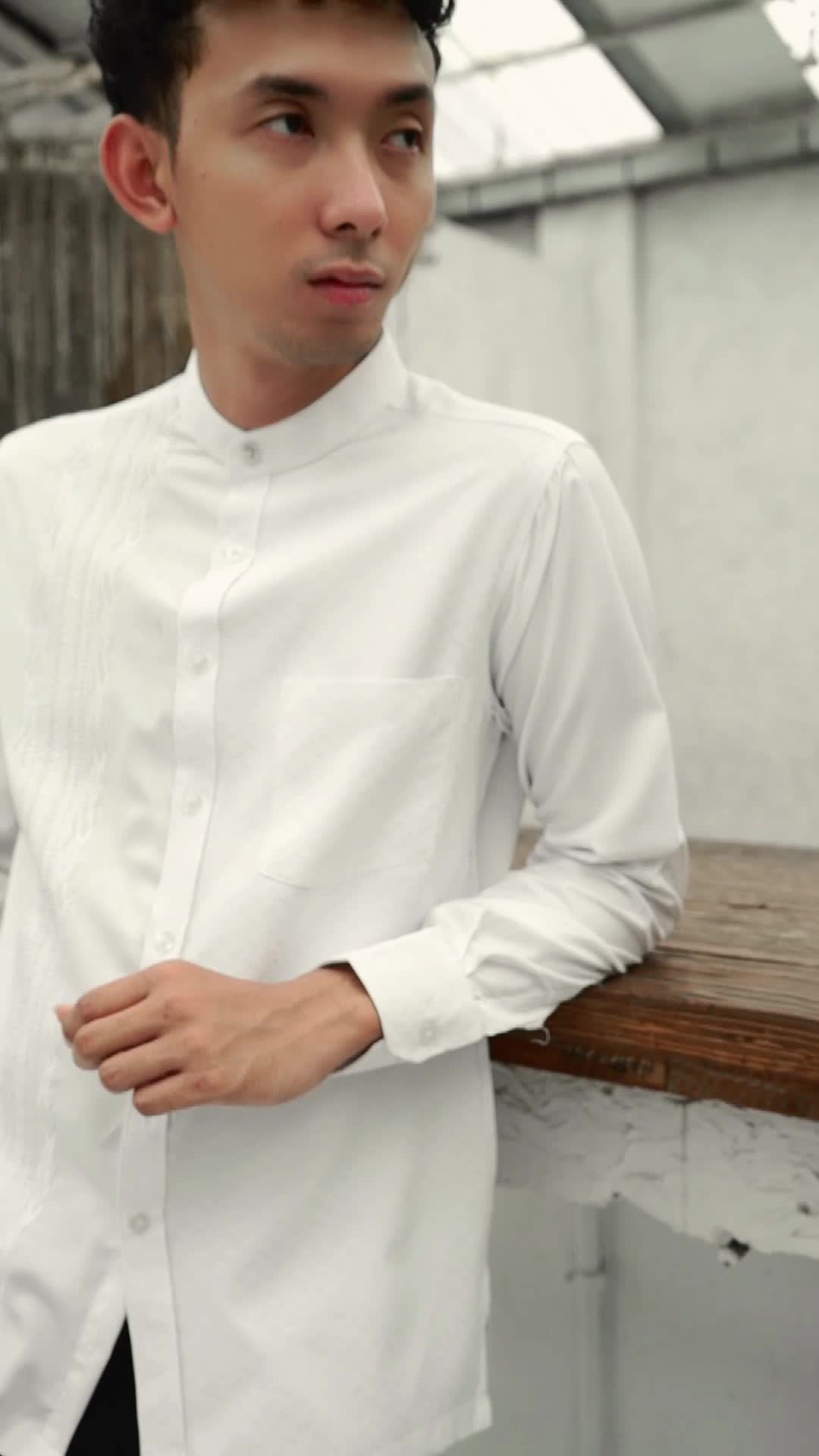 Casella Baju Koko Pria Dewasa Lengan Panjang Arabesque Embroidery White Design | Baju Koko Putih
