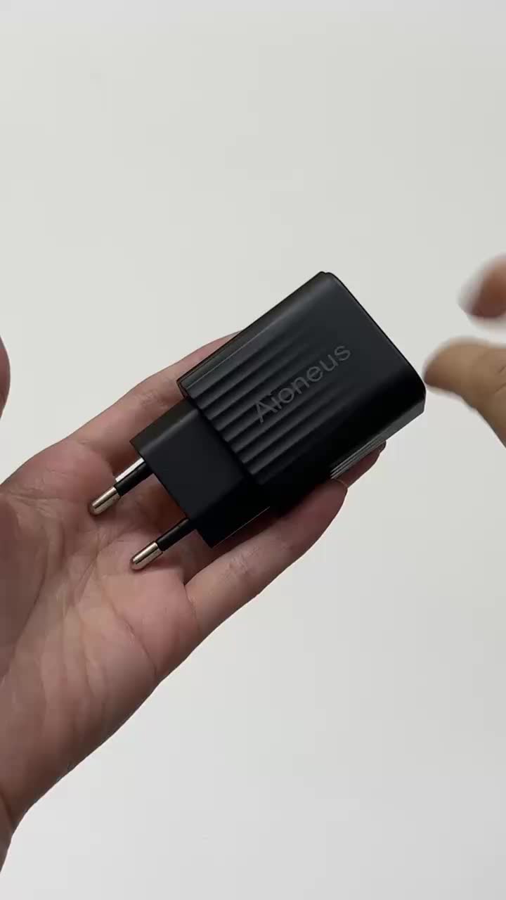65W  Adaptor Charger USB +TYPE C QC 3.0 Fast Charger Hijau Ponsel Pengisi / Travel Adaptor / Super Fast Charging Adaptor untuk iP/xiaomi/huawei/android Adapter mito kepala charger garansi produsen kabel hitam s21 Cable