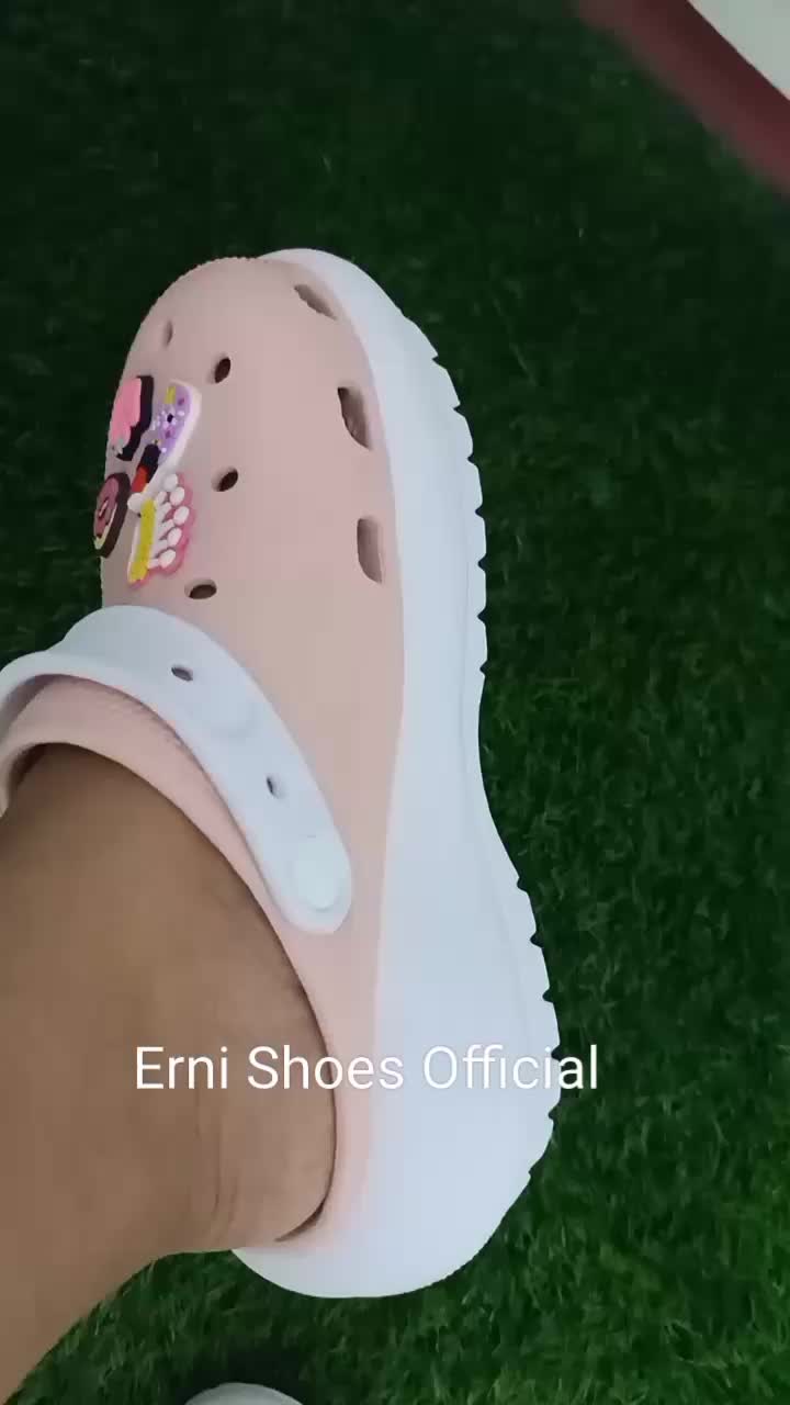 Sandal Baim Wedges Jibbitz Barbie Free Lonceng Tinggi 7 cm Wanita Sendal Cewek bahan karet