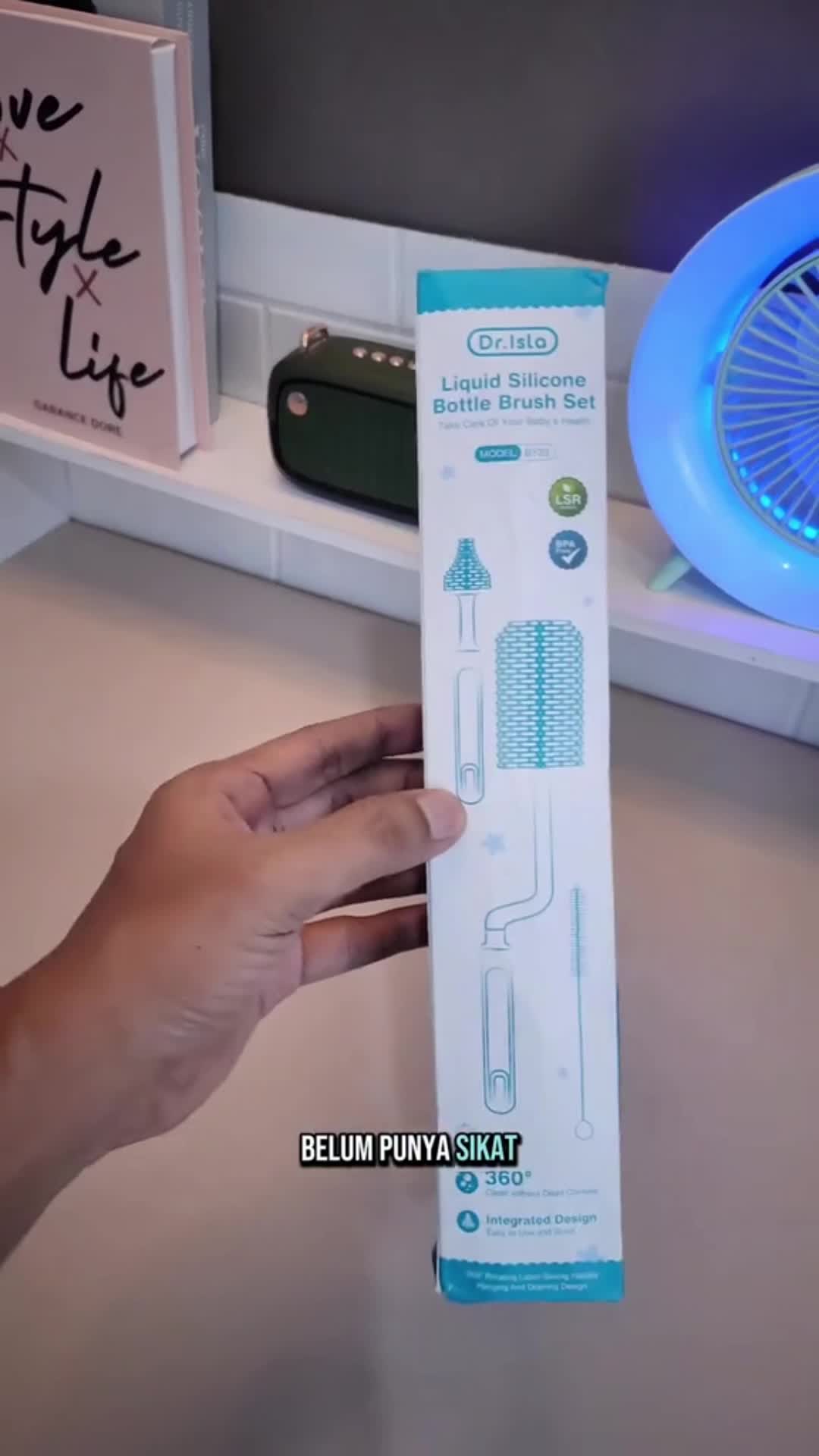 Dr.Isla Sikat pembersih botol yang dapat diputar Silikon food grade anti bocor, dapat disterilkan dan dipanaskan (berguna untuk bepergian dengan bayi yang baru lahir) Sikat pembersih paling lembut dan aman BY23