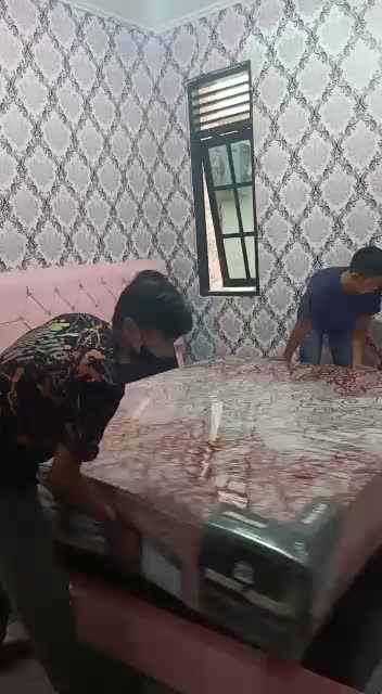 Divan Ranjang Kasur Sandaran Full Kancing