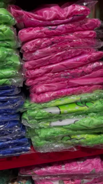 sarung tudung saji bulat motif hellokitty Dekorasi Modern