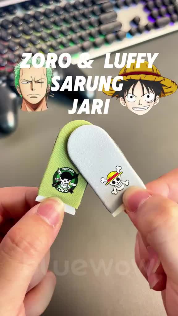 【COD】BlueWow  Luffy&Zoro Sarung Jempol gaming profesional Bocah topi jerami sarung tangan jari ultra-tipis dan tahan lama terbuat dari kain perak super konduktif tahan keringat dapat digunakan untuk game Komputer dan ponsel