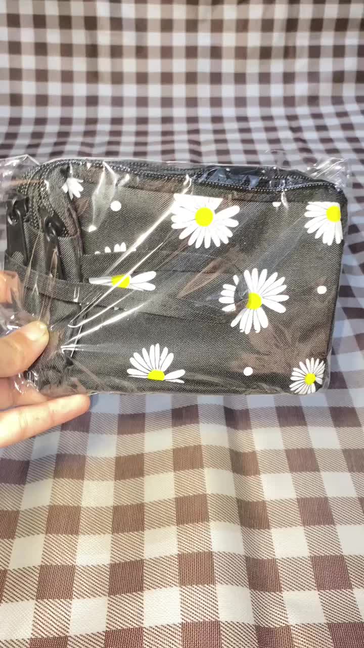 ￼Dompet Wanita HP 3 Resleting Eco Multifungsi Pouch 3 Ruang 17 x 10 dompet murah