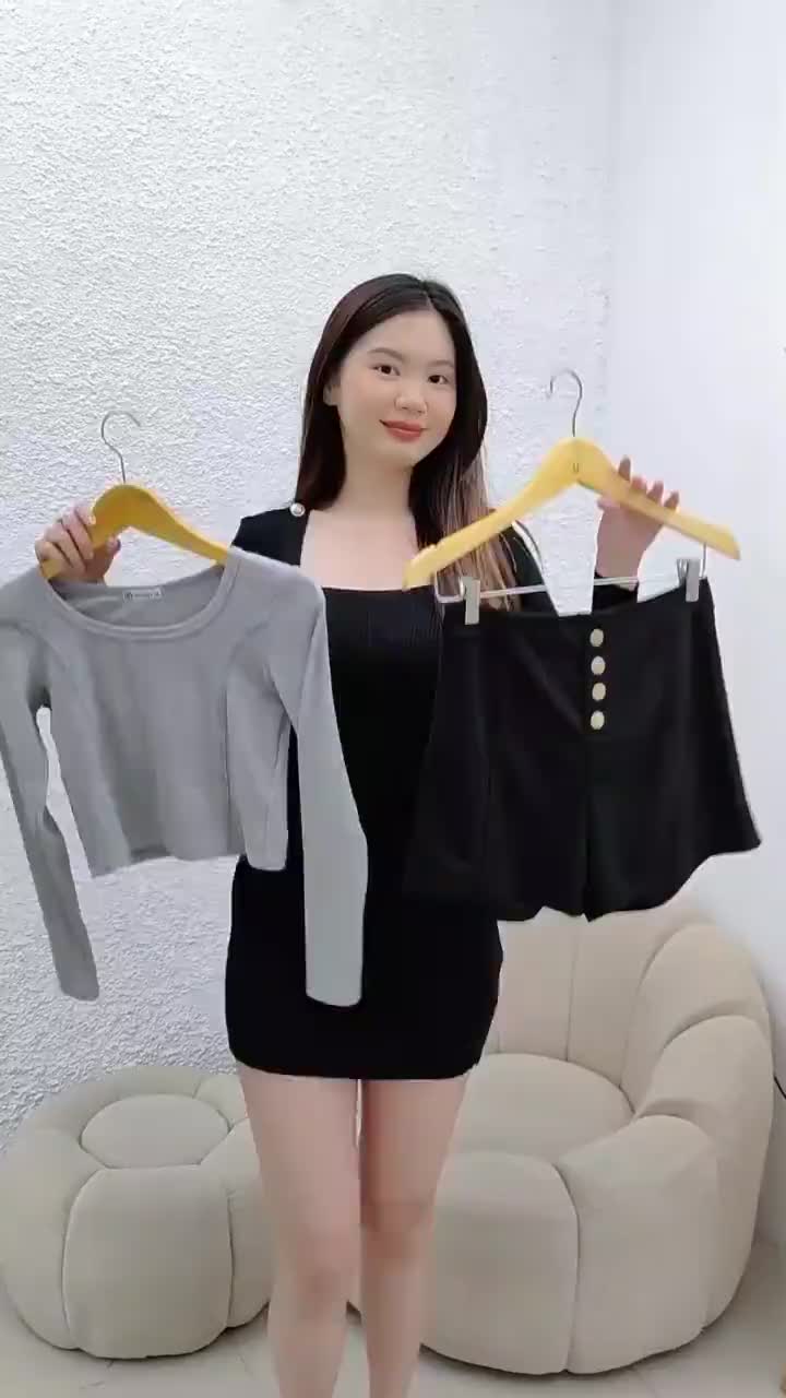 (COD) Magnolia Long Sleeve Crop Top #2503