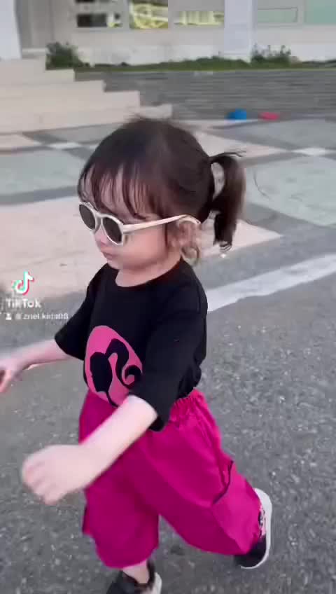 SETELAN ANAK KAOS DAN CELANA PANJANG ANAK MOTIF BARBIE USIA 1-5THN Perempuan Katun
