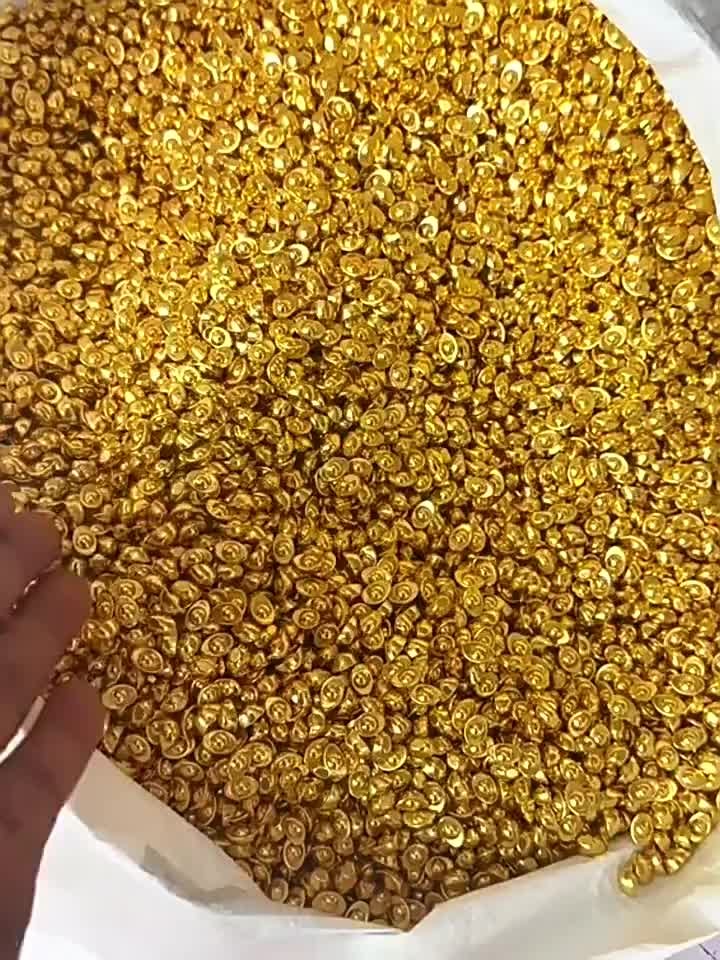 Isi 100pcs Yuan Bao Feng Shui Fengshui Yuan Bao Emas Mini Yuan Bao Logam Untuk Koleksi Dekoratif