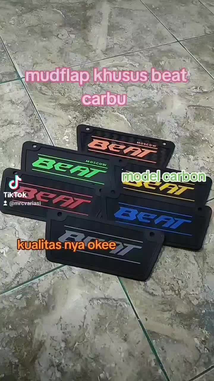 MUDFLAP BEAT CARBU KARBU KARET PENAHAN KOLONG SPAKBOR HIGH QUALITY 1 PCS WARNA DASAR KUNING BIRU HITAM LIST MERAH SILVER AKSESORIS VARIASI MOTOR Motorcycle