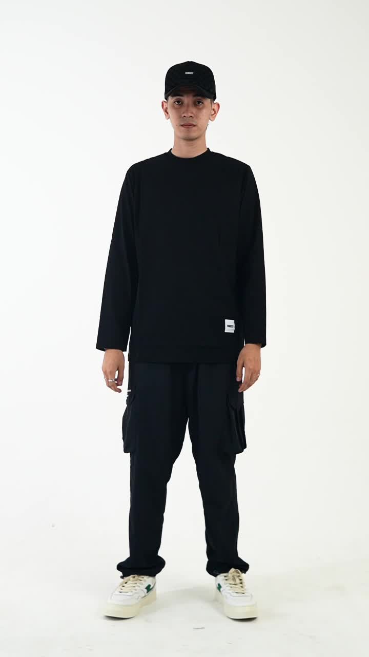 Tendencies Tshirt Long Sleeve Black Kaos Hitam Panjang Fit