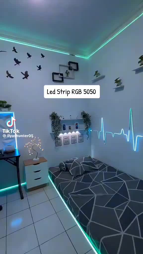LAMPU LED STRIP RGB 5050 ASLI LAMPU (ADAPTOR+REMOT+MODUL) Alat lampu lampu  dinding lampu  hias  plafon lampu  plafon  aesthetic striped  led  lights lampu  panjang  tempel  plafon Kamar