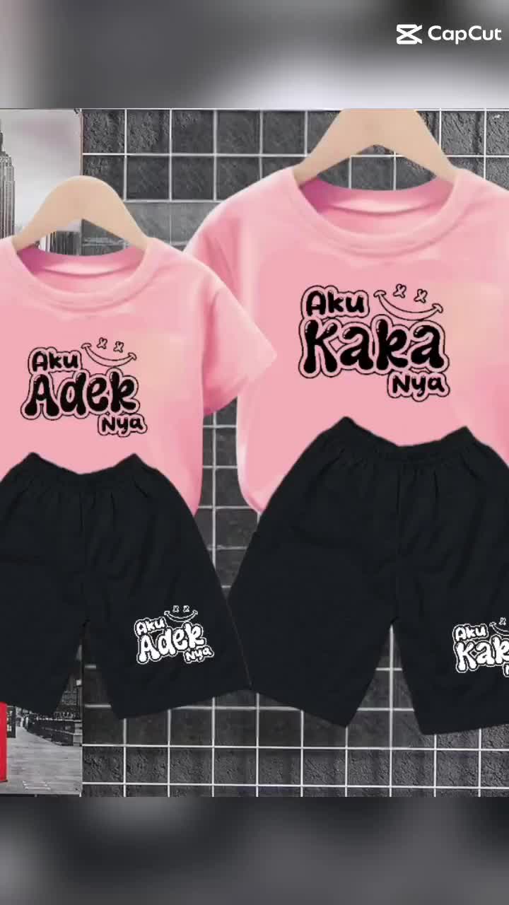 gambar kakak adek itu dipisah ya,bukan order 1 pcs kita kirim sepasang ya kak,setelan Kaos Anak Laki-Laki dan Perempuan dengan Sablon Highheat Press Polyflex - Fashion Baju