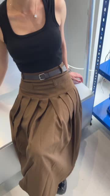 MARLE - Beth Pleat Midi Skirt Pocket/ Rok lipit midi wanita kantong