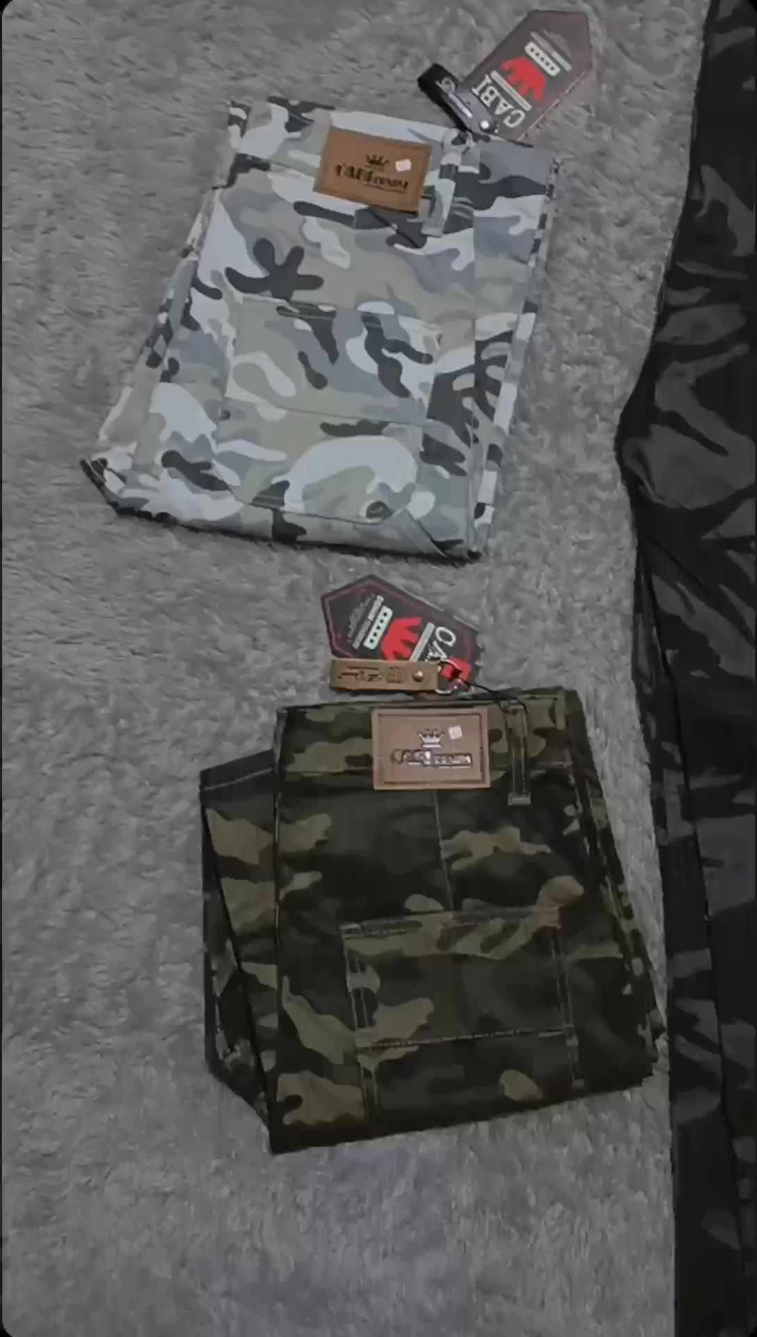 Celana Loreng panjang Pria Gombrong Fit Loose Cargo putih