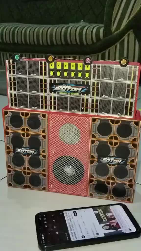 SOUND SYSTEM MINIATUR FULL LAMPU SIAP BUNYI WARNA MERAH Baterai