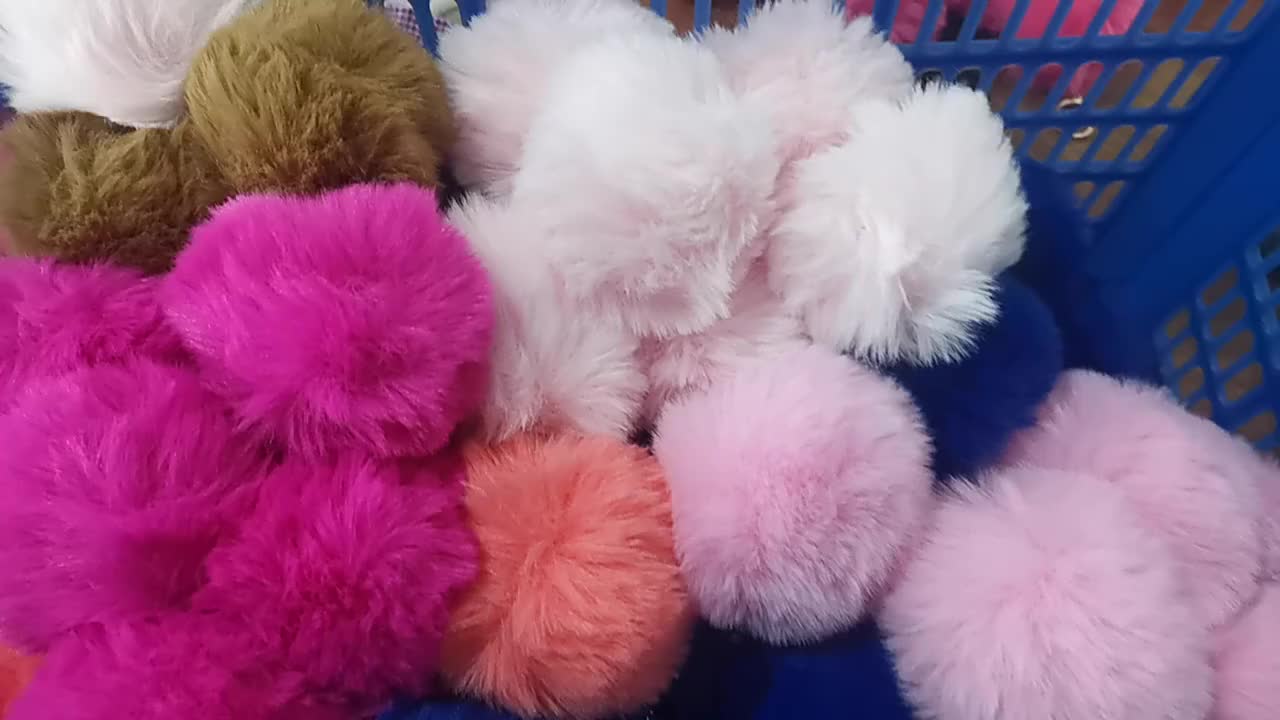 HUMAIRA Gantungan Pom Pom Bulu Gantungan Tas Lucu - CC009