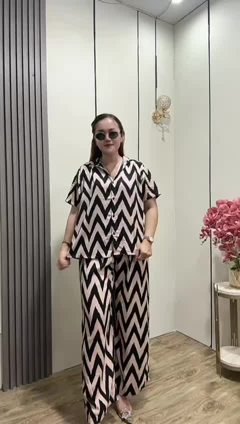 one set tangan pendek kancing,piyama rayon,kekinian,motif