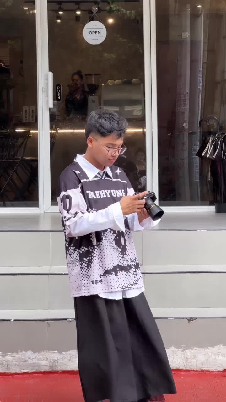 JERSEY BTS TAEHYUNG LAYOUVER 30 - VINTAGE / Oversize / Boxy Fit / Vintage / Music / Korea / nfl