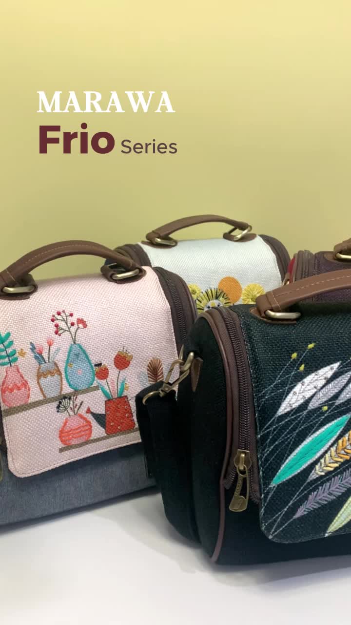 MARAWA Frio - Furisode Tas Selempang Wanita Etnik Handmade Merah Maroon