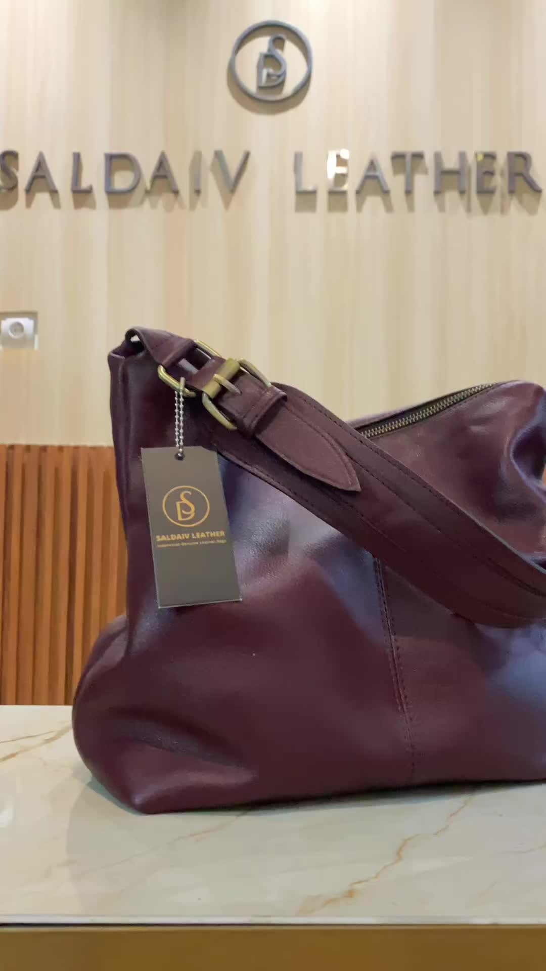[Medium Size] Tas Kulit Hobo SDL062 Saldaiv Leather