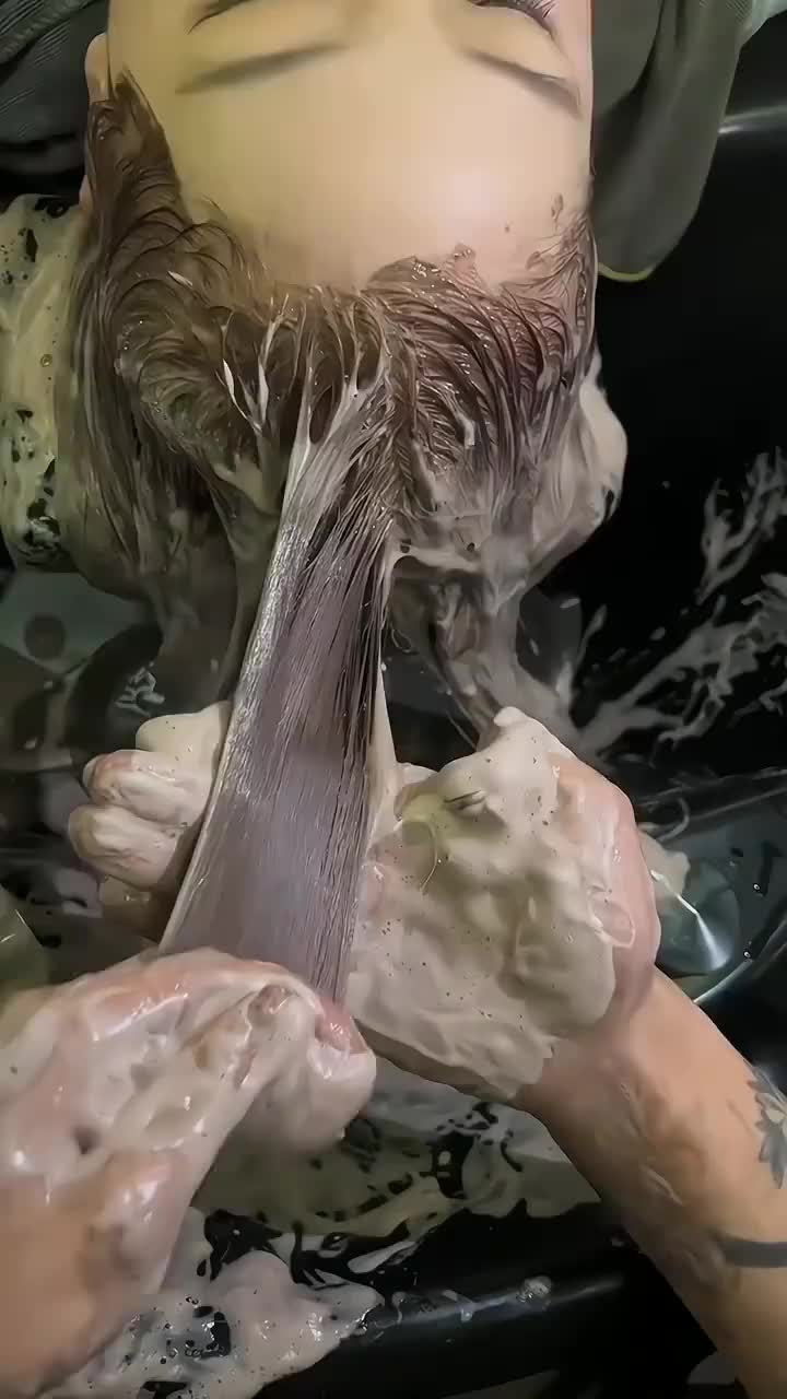 coklat hazelnut pewarna rambut 200ml Tanpa bleach! Cat di rumah dengan mudah hair color,cat rambut,miranda pewarna rambut,nyu hair color,semir rambut implora,pewarna rambut implora Box Kering Hitam Dye