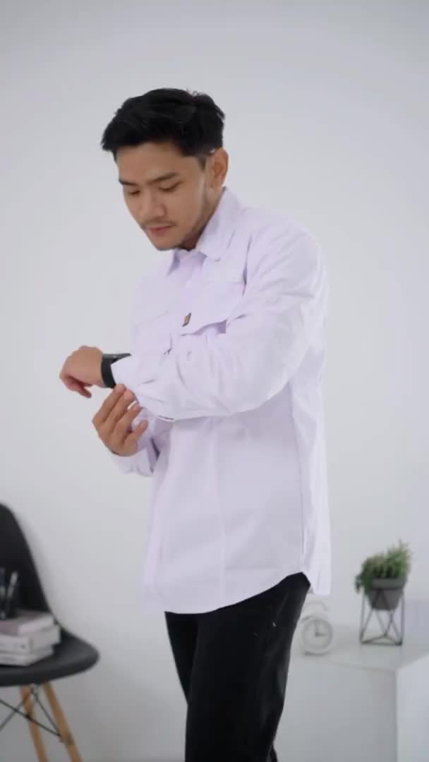 Kemeja Tactical Multi-Pocket Lengan Panjang Pria - Putih - Baju Kemeja Taktikal Outdoor Casual Formal