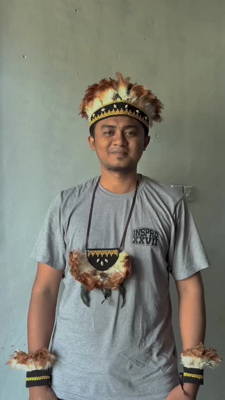 Hiasan Kepala Adat Dayak Papua dari bulu ayam Dewasa dan Anak