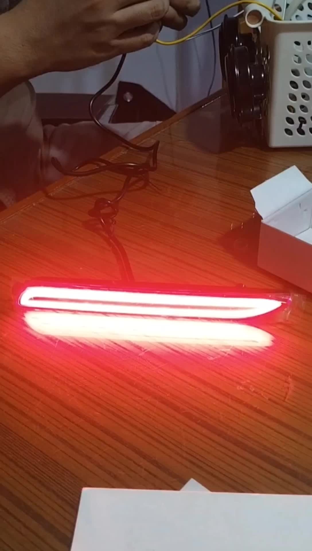 Lampu Refelktor Bumper Innova Lama Old 2008-2015 Fortuner Vnt Camry 2006 - 2014 Mata Kucing LED  Aksesoris Kendaraan Car Reflektor