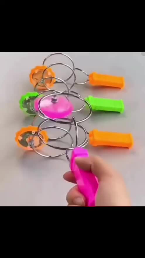 JOFESTORE88 MAINAN SPINNER GYRO MAGNETIK /YOYO GYRO MAGNETIK DENGAN LAMPU LED.