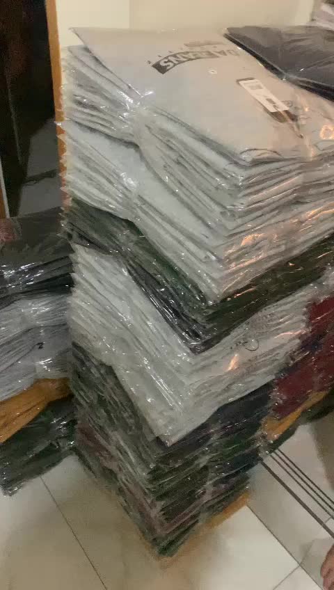 PAKET 4 pcs 100k Baju Katun Distro Pria Wanita size M L XL XXL | baju kaos Distro 100 ribu dapat 4 pcs | kaos lengan pendek santai Combed High
