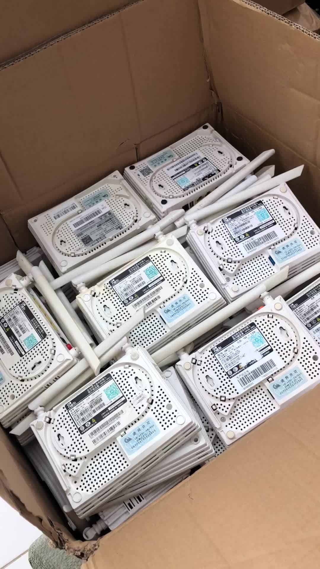 Modem XPON GM 220-S OMCI EPON GPON ONT-ADAPTOR