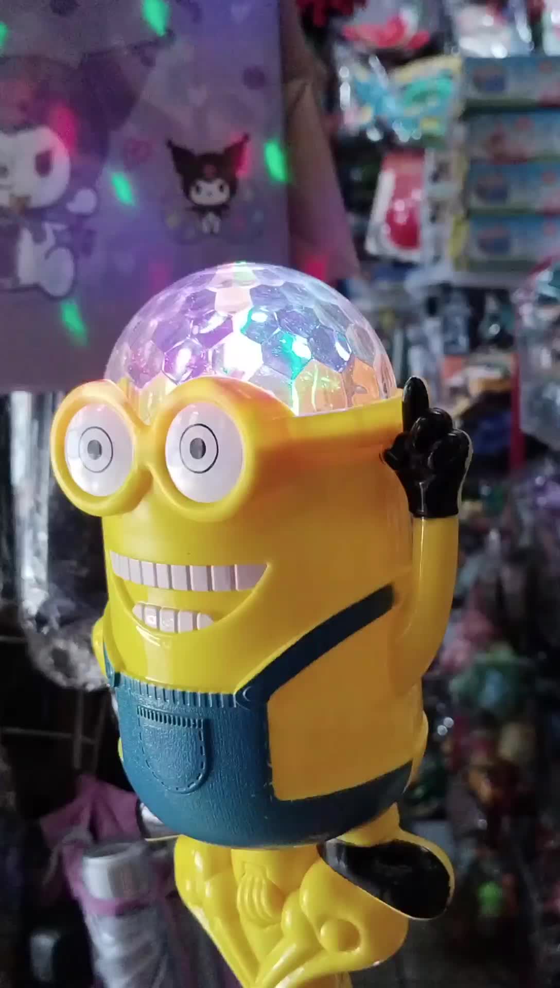 LELANG 6 PCS MAINAN TONGKAT MINIONS NYALA DAN BERSUARA