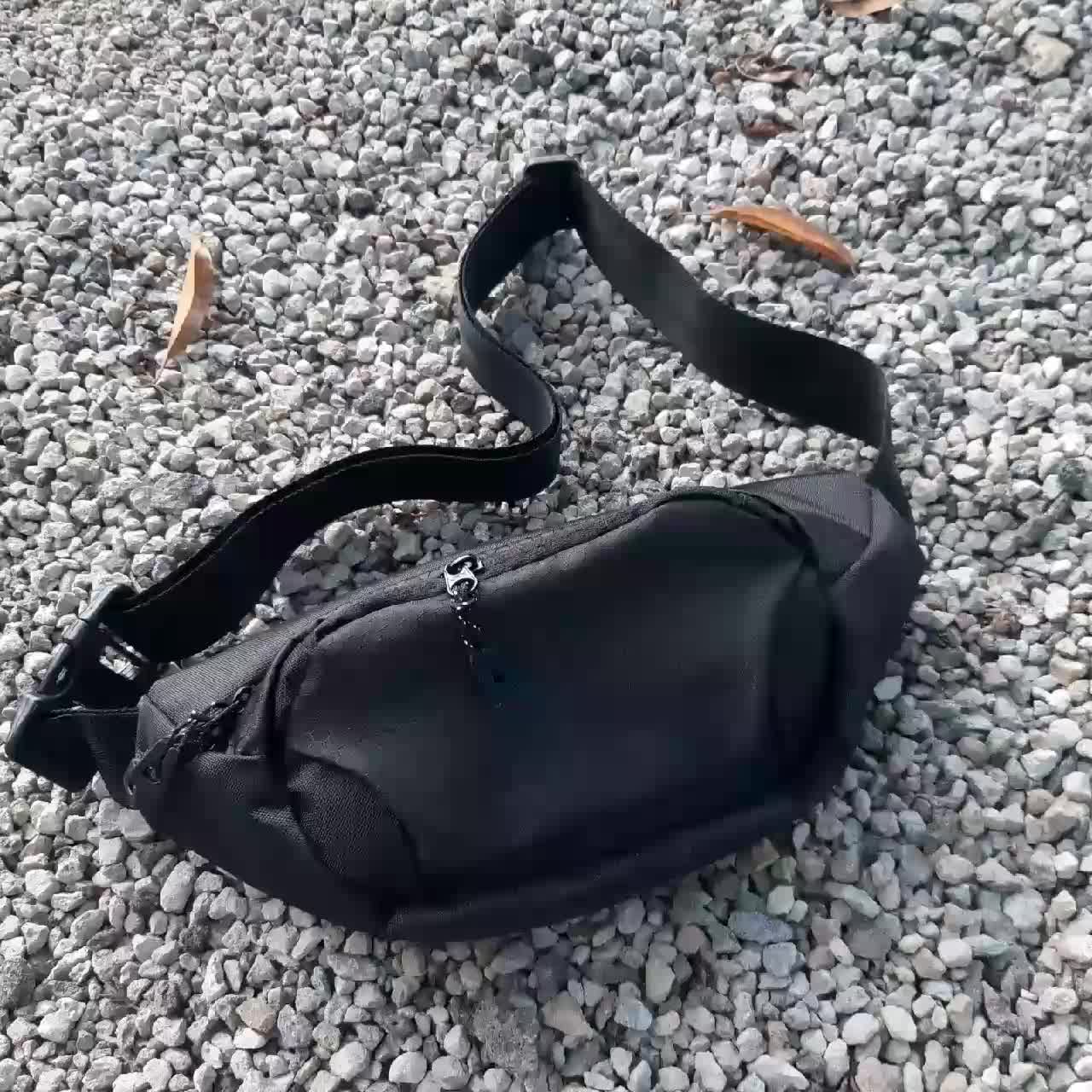 Tas Pria_Tas Selempang_Bahan Codura