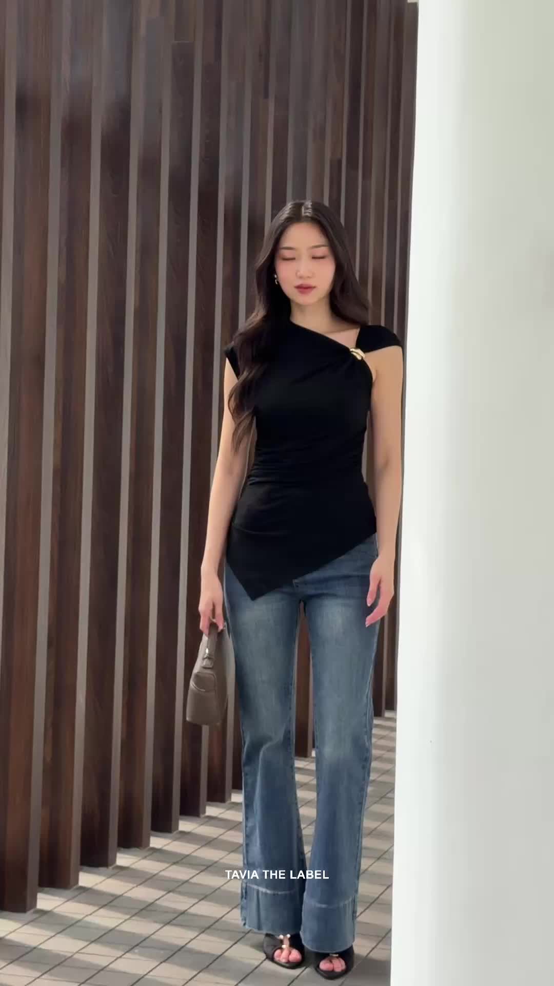 [Tavia] Gilda Top / Atasan Wanita / Blouse Wanita / Kaos Wanita