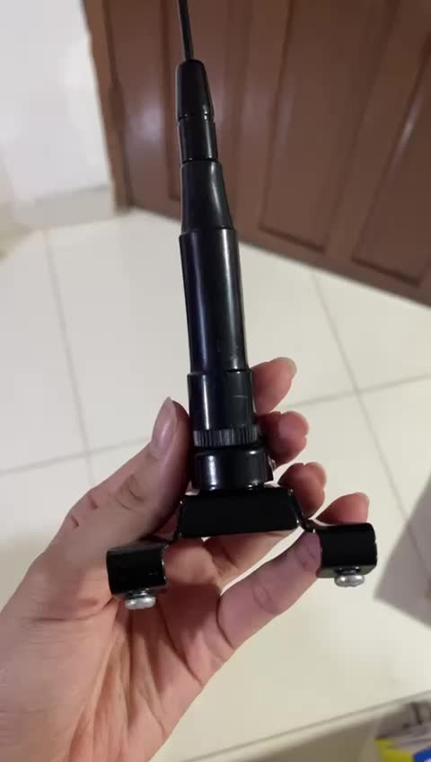 Antena Tiang Bendera Universal Mobil//Merah Putih Mobil Motor Universal Jepit Depan Belakang Besi Car