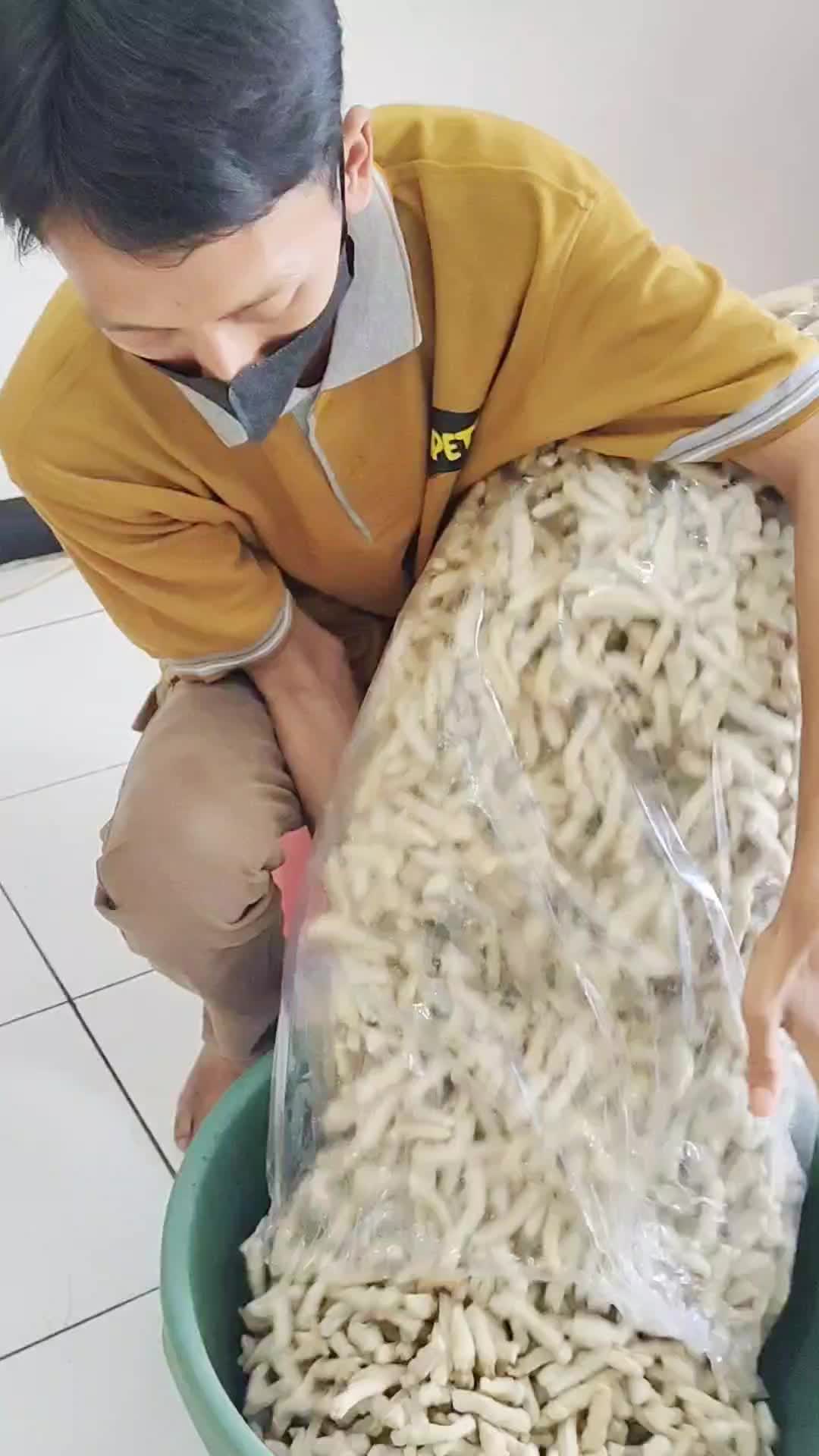 Basreng Baso Ikan Goreng Original Pedas Daun Jeruk Sipetek Food