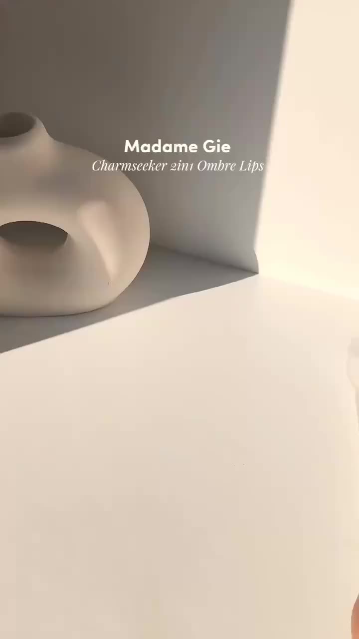 Madame Gie Charmseeker 2in1 Ombre - Make Up Soft Matte Finish