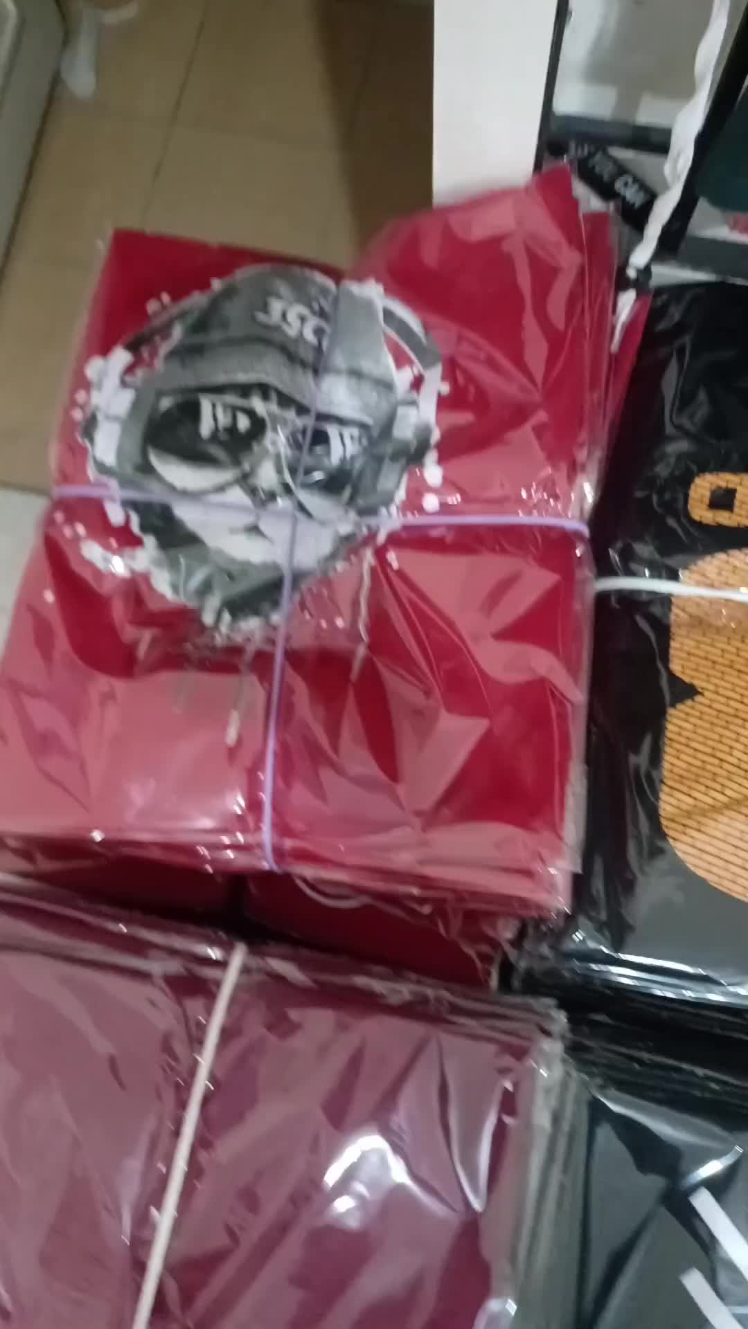 Paket Kaos Oblong Pria & Wanita Motif 100 Ribu - 7 Pcs - Distro Sablon