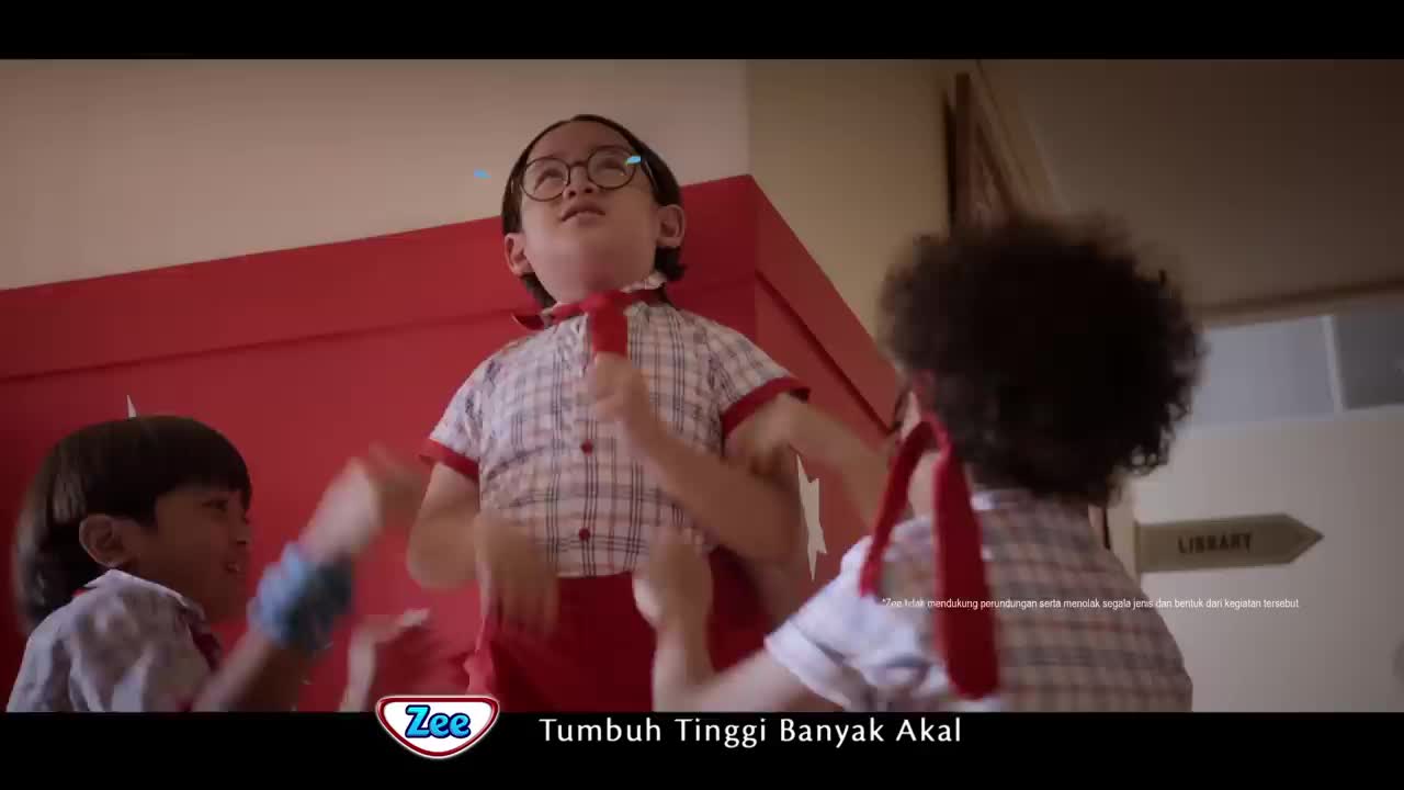 Zee Regular Sachet (11 x 38g) Renceng Susu Pertumbuhan Anak Usia 3- 12 tahun Rasa Vanila Dan Cokelat
