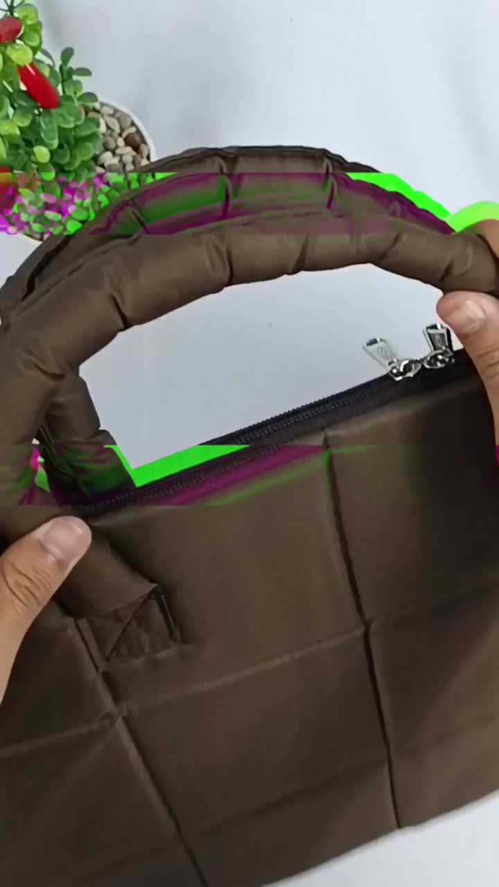 Puffy Tsuki Laptop Bag: Case Laptop 14-15" Inch