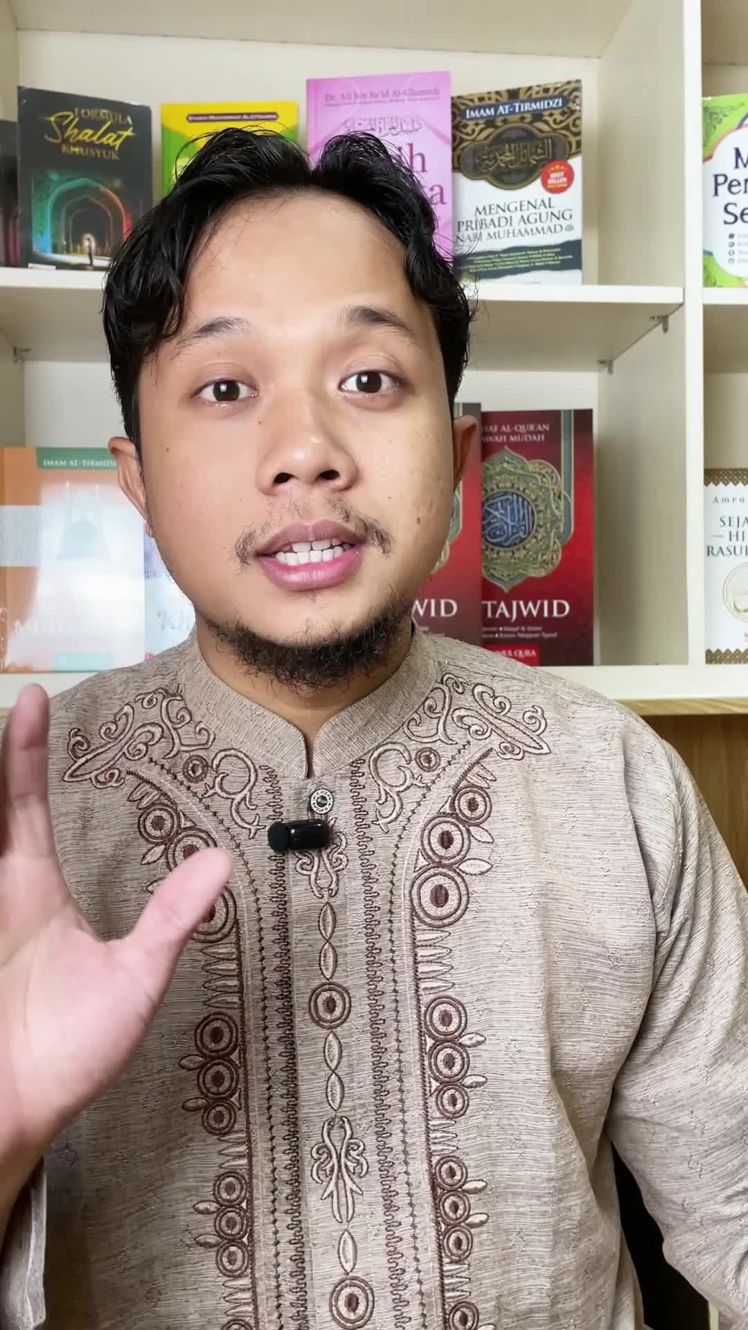 Deep Talk With Allah - Merasakan Nikmatnya Shalat Yang Bertahun-Tahun Tanpa Rasa - Aqwam Jembatan Ilmu