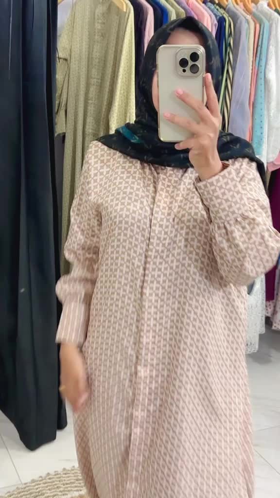 NAFISA Dress by Rh col dress simple bisa dipakai kemana aja ,nyaman di pakai.warnanya yang kalem tapi tetap stylish Gamis