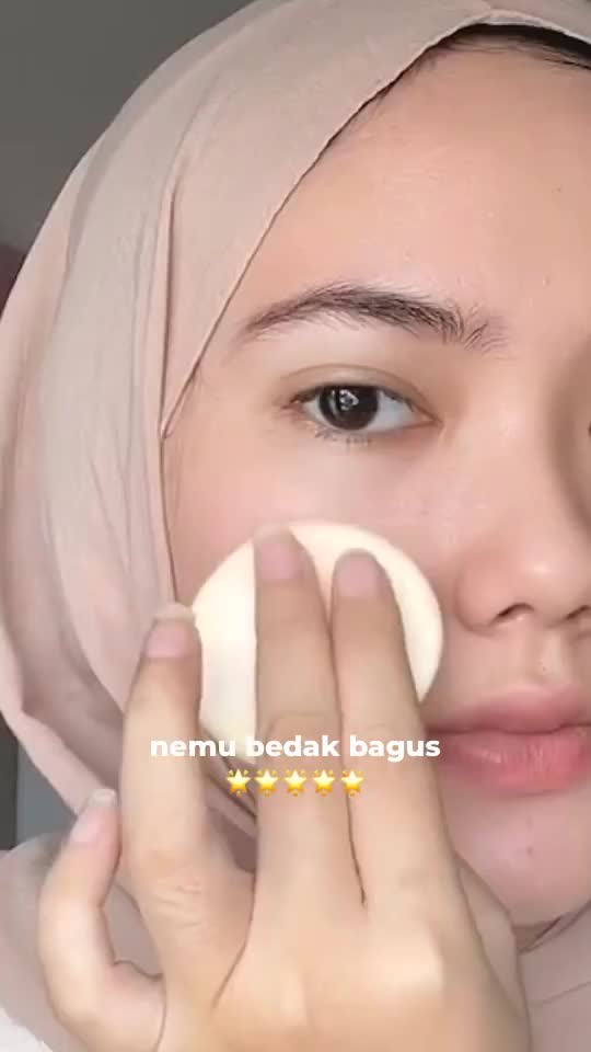 Wardah Colorfit Velvet Powder Foundation (Full Case/Refill) High Coverage Tahan Lama
