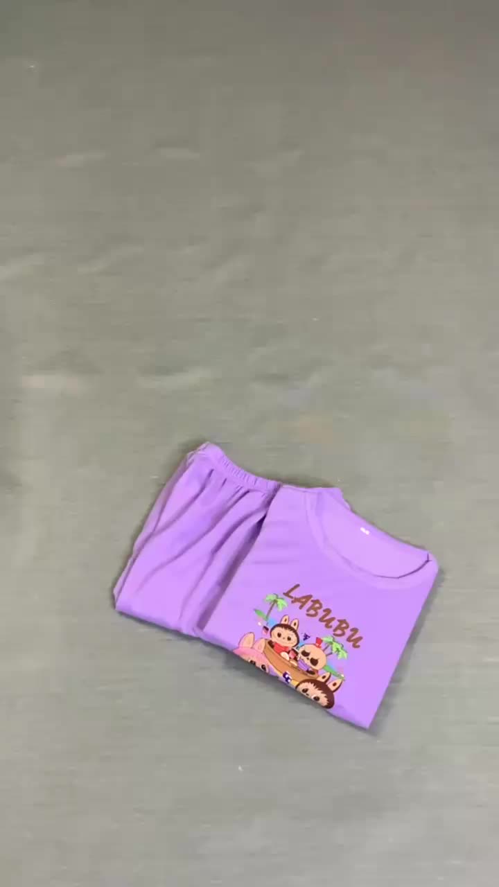 Setelan Anak Perempuan Belah BEACH LABUBU - Baju Kaos dan Celana Panjang cewek Fashion Motif Pakaian Terbaru Usia 4-13 Tahun