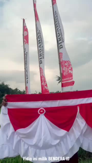 BENDERA UMBUL UMBUL DIRGAHAYU SEMI TINGGI 3.2 METER 17 AGUSTUS