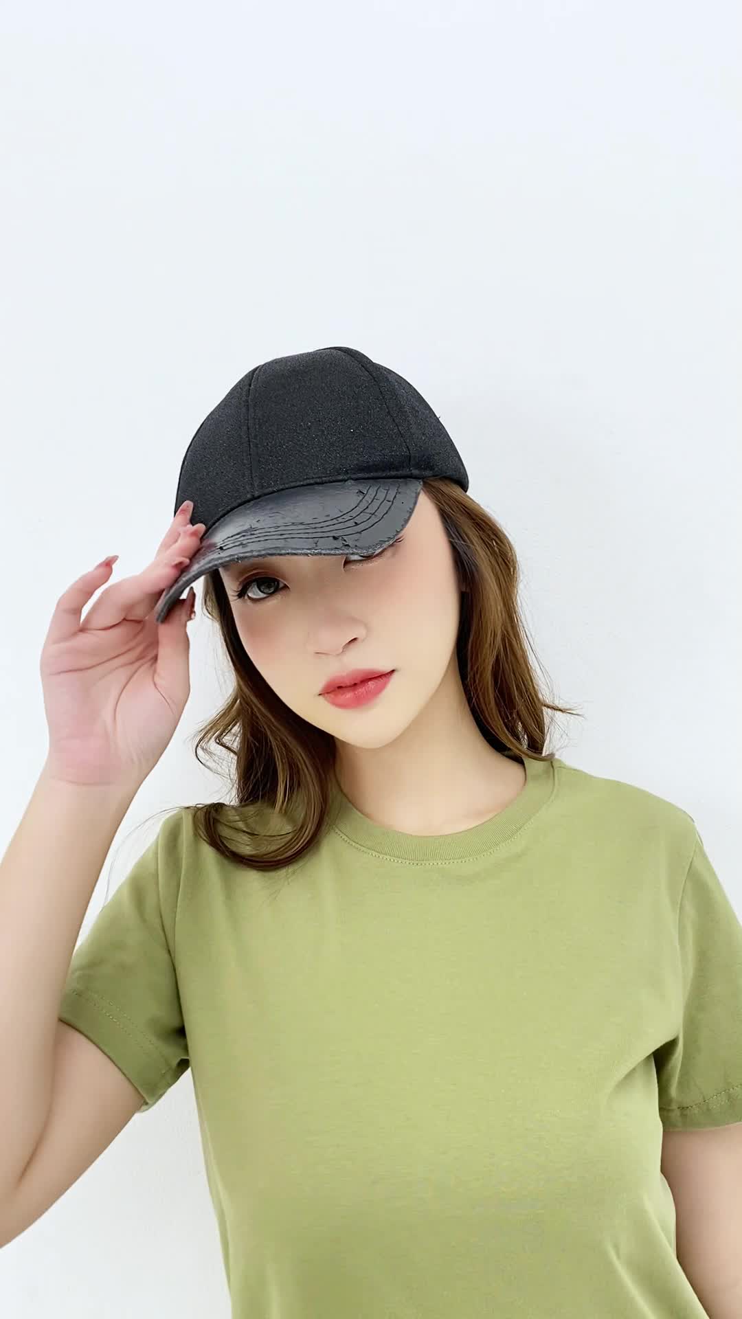 Turbine Official - Basic Tshirt Cewek - Baju Atasan Kaos Oblong Polos Wanita Tangan Pendek - Top Tee Katun Combed 24'S - Size S -XXL Banyak Pilihan Warna Hitam, Putih, Merah dan Lain Lain