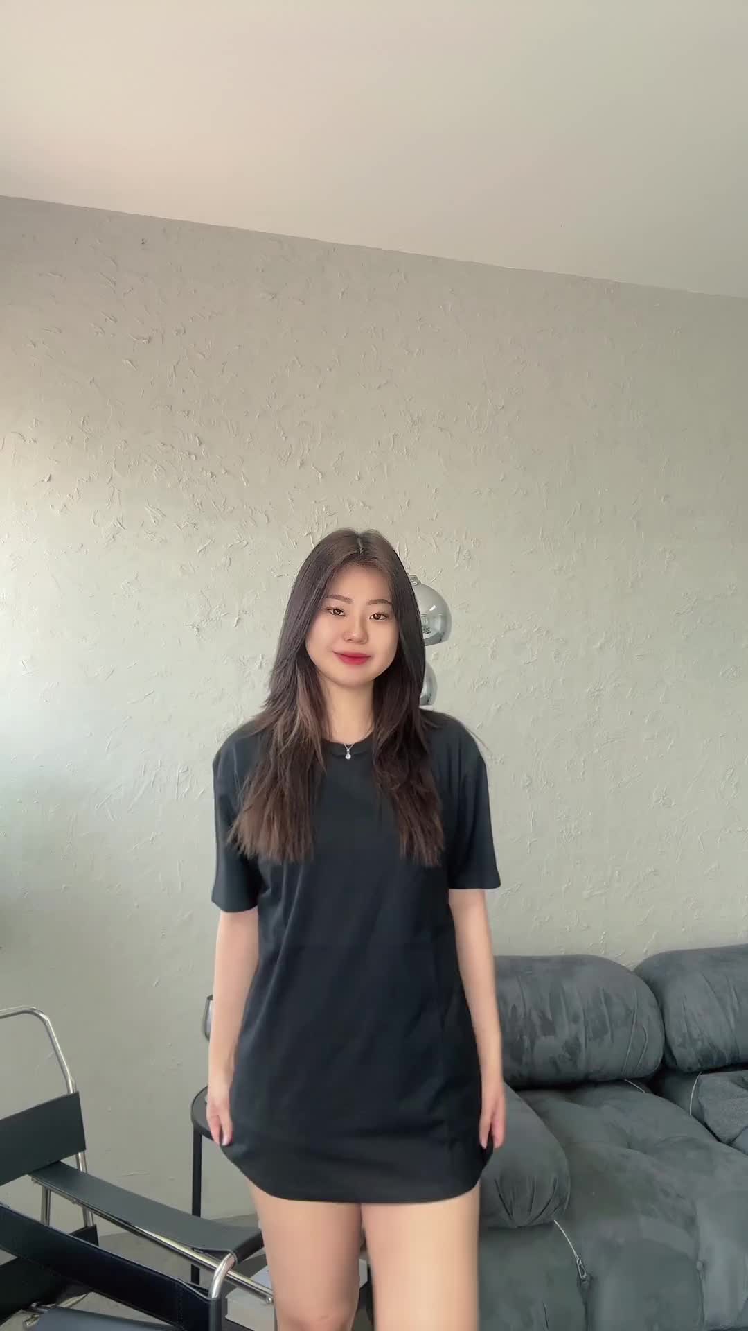 KAOS PIKACHU PREMIUM UKURAN S-XXL / ATASAN / BAJU / T-SHIRT / TUMBLR TEE / PRIA / WANITA / DEWASA