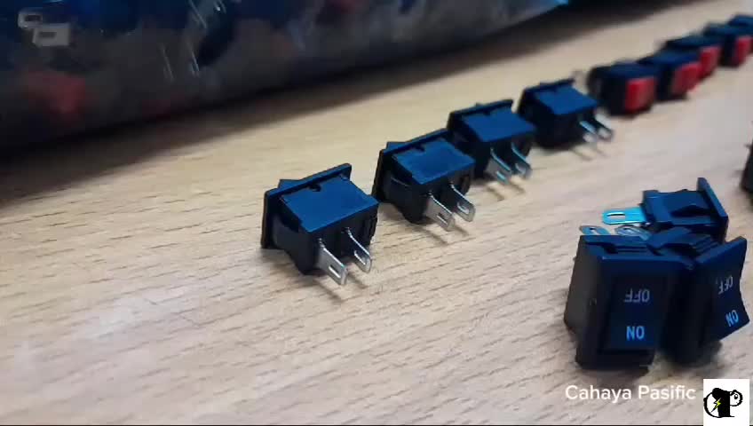 Saklar Switch Mini 2 Pin On Off Hitam