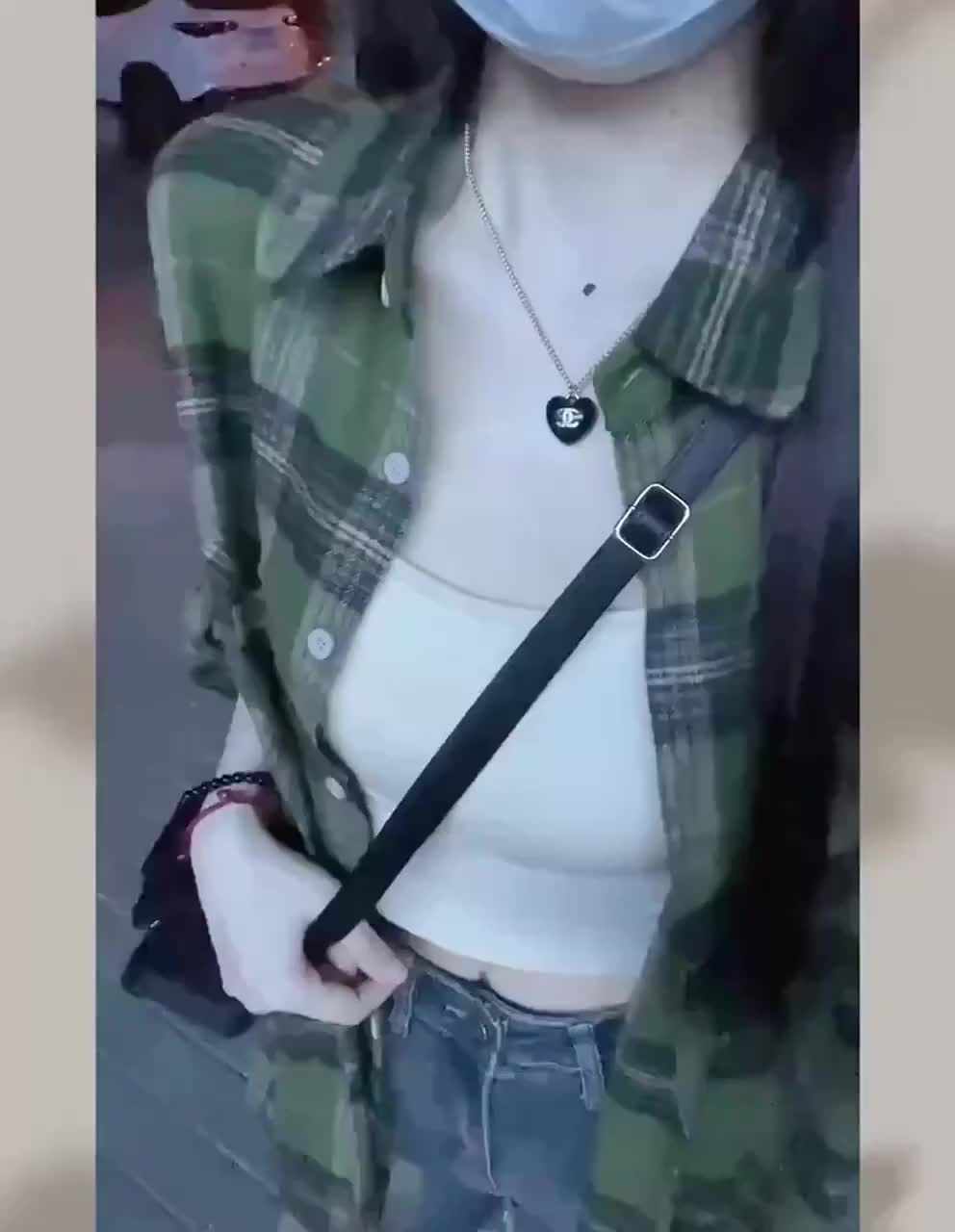 Atasan kasual kemeja longgar lengan panjang kotak-kotak hijau retro wanita trendi Hitam Kerah Pendek Casual
