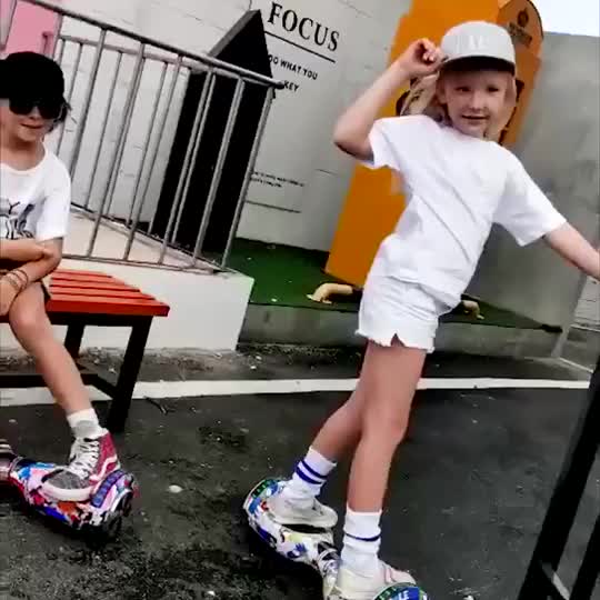 Terbaru Smart Balance Wheel / segway / Hoverboard 7Inch